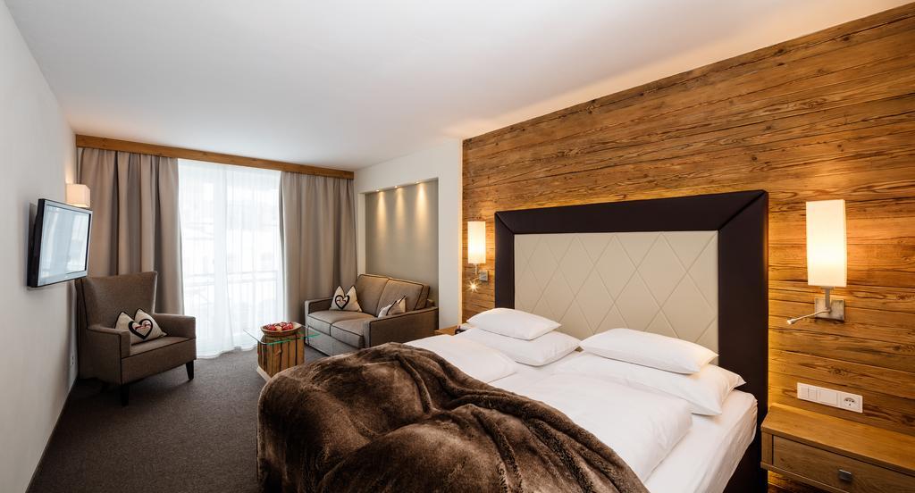 Superior Hotel Panorama Obertauern Chambre photo
